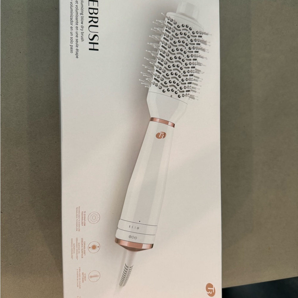 T3 AireBrush Duo Styling Tool - White and Rose Gold